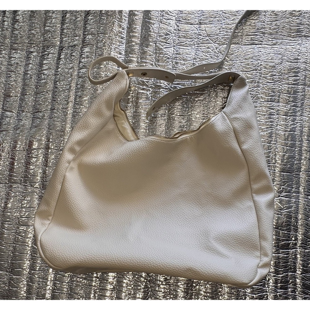 GAP Slouchy Pebble Hobo Shoulder Bag Bone White Faux Leather 776456-01